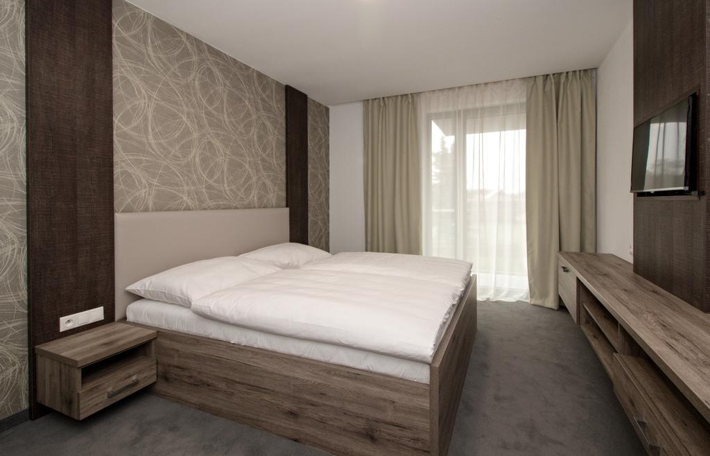 Guest House Frizzante Turcianske Teplice Ruang foto