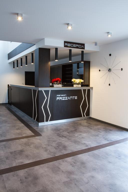 Guest House Frizzante Turcianske Teplice Bagian luar foto