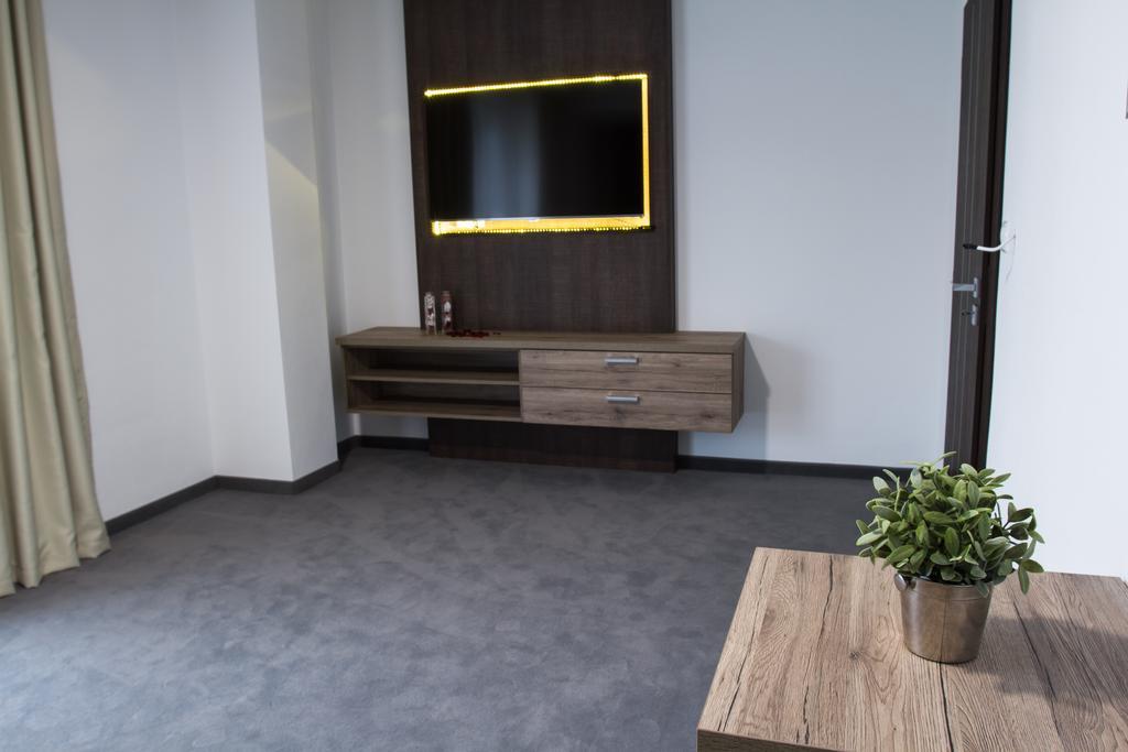 Guest House Frizzante Turcianske Teplice Ruang foto